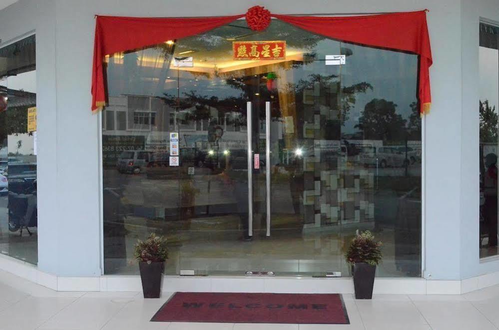 Bluebell Hotel Skudai Exterior foto